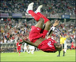 amadou  en  action